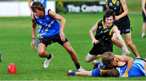 St Josephs Port Macquarie was a step ahead in the first half of its final against Orara High yesterday. St Josephs Port Macquarie was a step ahead in the first half of its final against Orara High yesterday.
